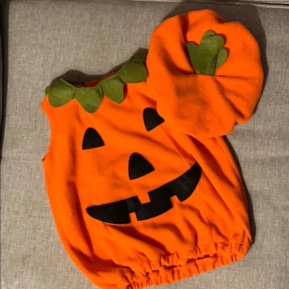 COPY - PBK pumpkin costume